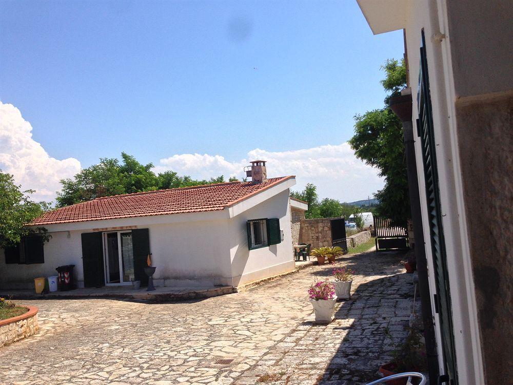 Dimora Del Sole Apartamento Putignano Exterior foto